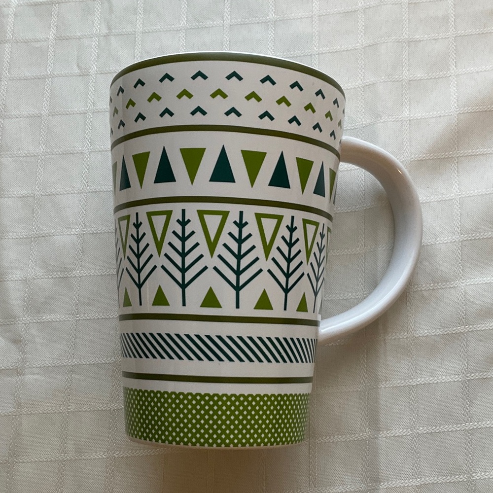 3 for $30 item - David’s Tea Geometric Green and White Mug